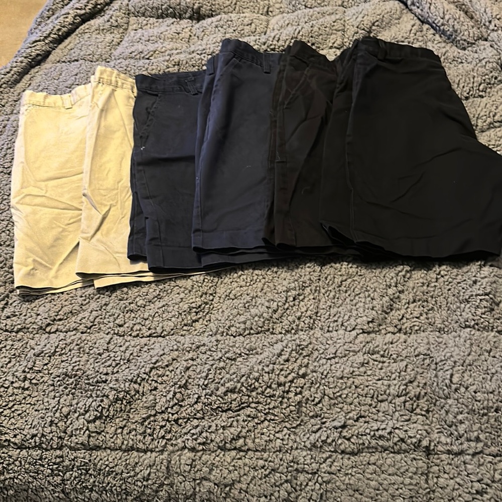 Lot of 6 pair of boys size 14 uniform shorts- black, khaki, navy